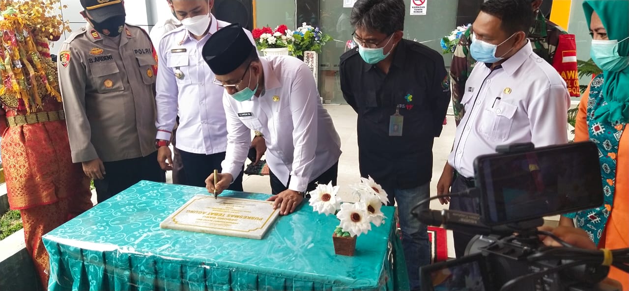 Bupati H. Juarsah. SH Meresmikan Puskesmas Tebat Agung Di Kecamatan ...