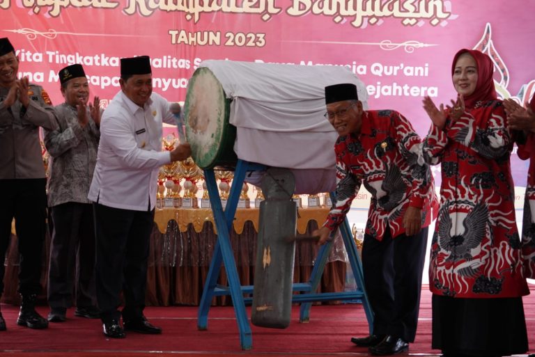 Bupati Kukuhkan Pengurus Lembaga Pengembangan Tilawatil Qur’an Periode ...