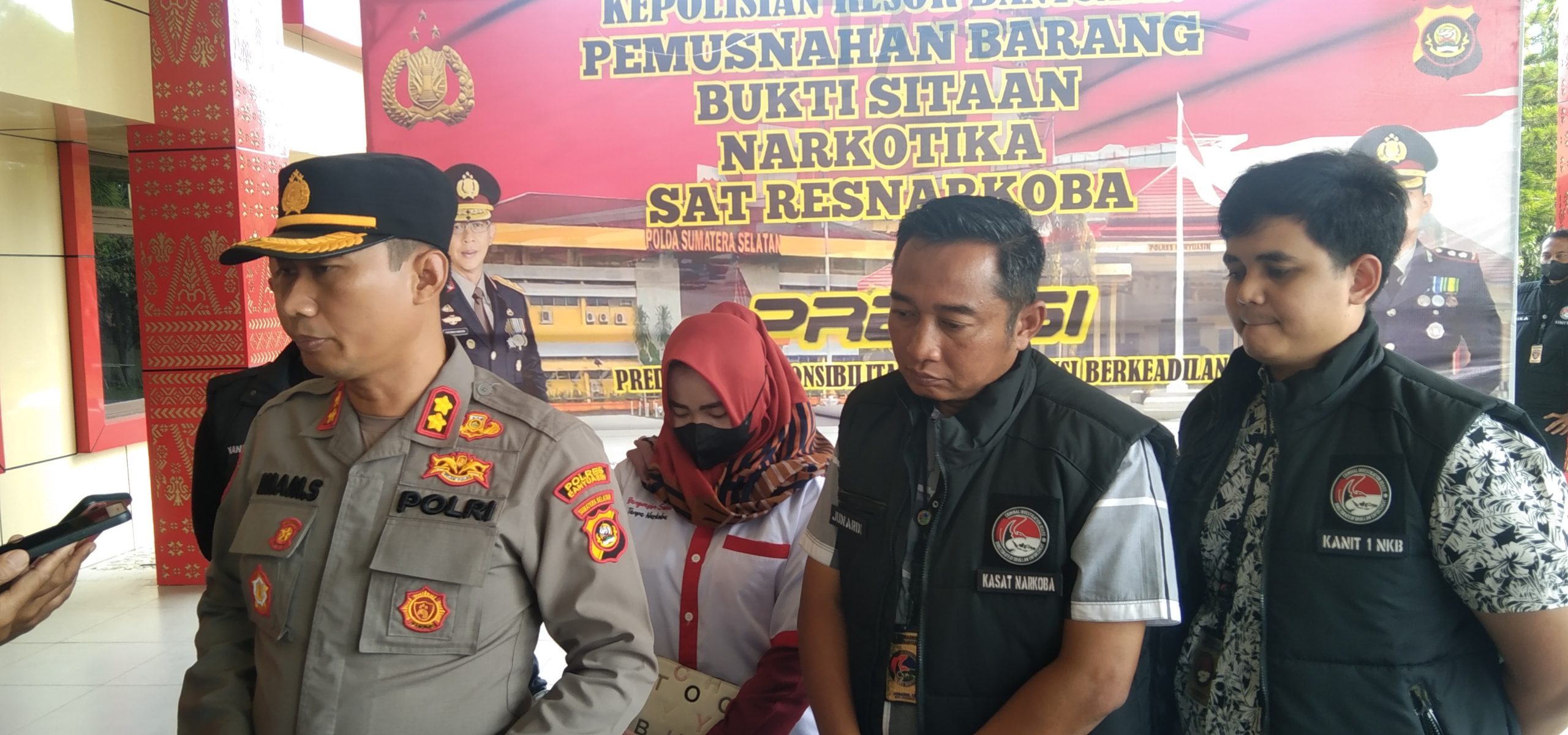 Pemusnahan Barang Bukti Narkotika Sebanyak, 1271 Kg. Dengan Cara Di Blender