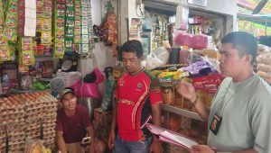 Polisi Sidak di Pasar Rakyat Batu Cermin Labuan Bajo, Cek Harga dan Ketersediaan Stok Bapokting