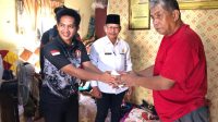 Karang Taruna Kecamatan Tanah Abang Galang Dana dan Serahkan Bantuan untuk Korban Kebakaran