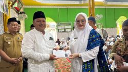 Pengajian Akbar Se-Kecamatan Suak Tapeh, Wabup Netta Bentuk Rasa Cinta Kepada Allah SWT