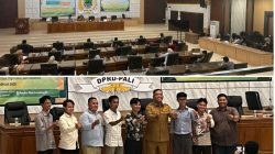 Pengamanan Ketat Personil Polres Saat Penutupan HIMAPALI di DPRD PALI Berjalan Lancar
