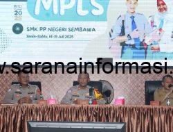 Kasat Lantas Polres Banyuaisn Pimpin Langsung Police Go To School di SMPN 1 Sembawa
