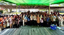 POLSEK TALANG UBI BERIKAN PENYULUHAN BAHAYA NARKOBA KEPADA SISWA BARU SMPN 4 KARTA DEWA