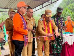 Wabub Tarsi Resmikan Sumur Bor di Tilir, dan Berikan Apresiasi Kepada Kodim 1612 Manggarai