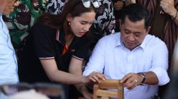 HUT Desa Sidomulyo Angkat UMKM Lokal, Bupati Banyuasin Dan Anji Antusias Produk Kecamatan