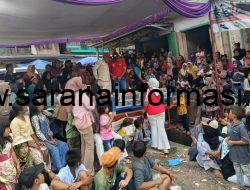PKK Sedupi Banjir Saweran dari Kepala Desa dan Camat Saat Karnaval