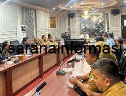 Wakil Bupati PALI Iwan Tuaji Fasilitasi Dialog Warga dengan PT MHP