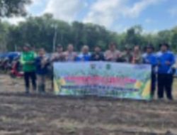 BHABINKAMTIBMAS TALANG UBI DAMPINGI PETANI JAGUNG