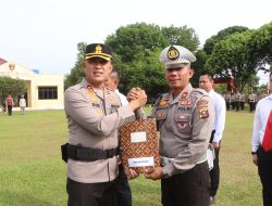 Kapolres Banyuasin Pimpin Apel Beri Penghargaan Kepada 82 Personel Berprestasi