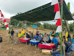 Wujud Komitmen Pemkab Perkuat Ketahanan Pangan di Desa, DPMD PALI Hadir Kawal Penanaman Jagung di Simpang Tais