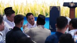 Berkat Capaian Produksi GKG, Bupati Banyuasin Raih Satyalencana Wira Karya