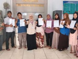 Dorong UMKM Naik Kelas, Pendamping Halal Serahkan 15 Sertifikat di Desa Sumaja Makmur