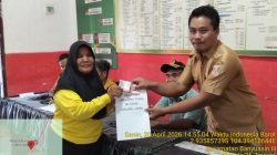 Pemdes Heriyadi Salurkan BLT DD Untuk Masyarakat, Tidak Mampu