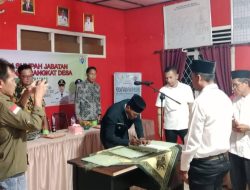 Tanjung Menang Domi Lantik Perangkat Desa Yang Baru 