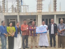 Bank NTT Cab. Ruteng Kembali Berbagi, Serahkan Bantuan ke Paroki Cancar