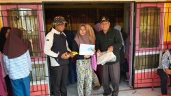 Warga Tebing Abang Sambut Hangat Bantuan Di Tengah Ekonomi Sulit 