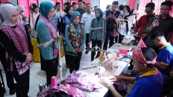 Kunjungi Lapas Banyuasin, Ketua TP-PKK Sumsel Apresiasi Kerajinan Batik Warga Binaan