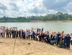 PT TeL dan Masyarakat Gelar Aksi Bersih Sungai Lematang
