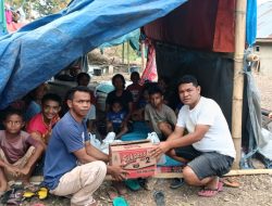Melanie Subono Kembali Bantu Bahan Pokok Warga Korban Gempa di Desa Beamese dan Perak, Manggarai yang Kehabisan Stok