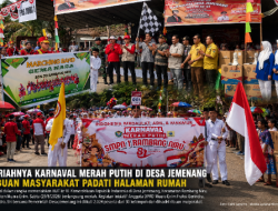 DPRD Dari Gerindra Adakan Karnaval di Desa Jemenang, Masyarakat Tumpah Ruah