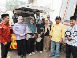 Serah Terima Ambulan Desa Daya Makmur, Perkuat Pelayanan Masyarakat