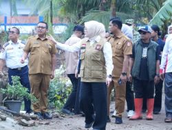 Wabup Netta Bersama Anggota DPD RI Tinjau Korban Puting Beliung